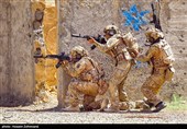 تمرین CQB تاکتیکی یگان ویژه فاتحین سپاه محمد رسول الله(ص) با استفاده از لباس‌ و تجهیزات جدید