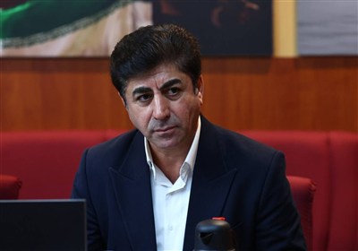 ممبینی: حرف‌های زنوزی کمکی به فوتبال ایران نمی‌کند
