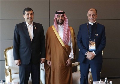 وزيرا الرياضة الإيراني والسعودي يؤكدان على "وحدة العالم الإسلامي" في الميدان الرياضي