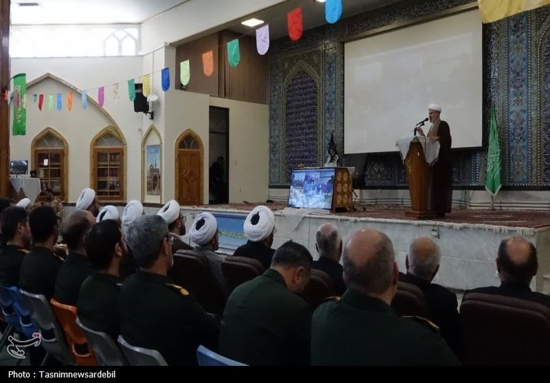 تکریم و معارفه مسئول نمایندگی ولی فقیه تیپ 37 حضرت عباس(ع) اردبیل