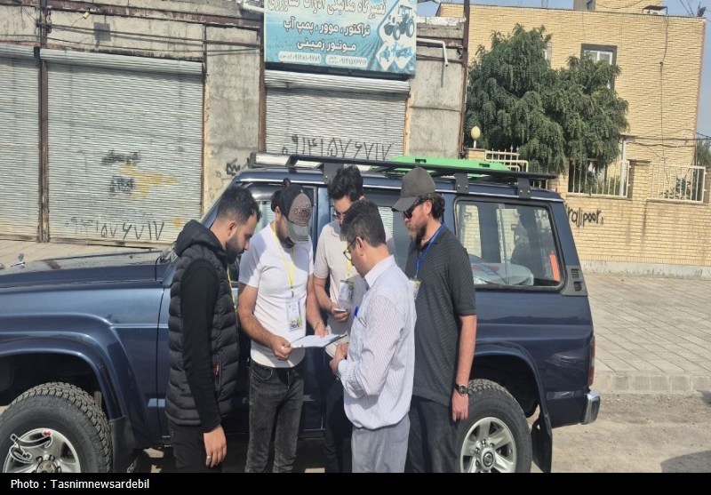 نخستین رالی خانوادگی پارس‌آباد با شعار "نه به تصادف" برگزار شد