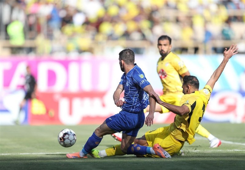 فوتبال , دربی پایتخت , تیم فوتبال فجر سپاسی , 