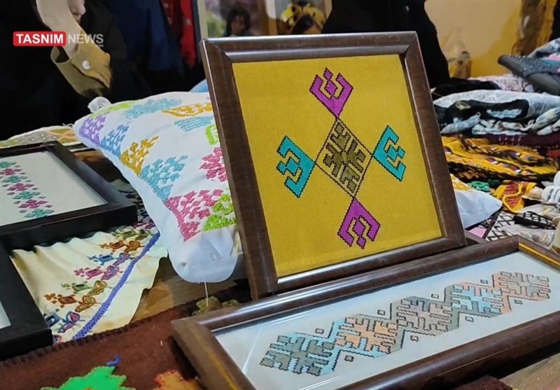 شکوه هنر اصیل بلوچ در جشنواره ملی جوانان در ایرانشهر