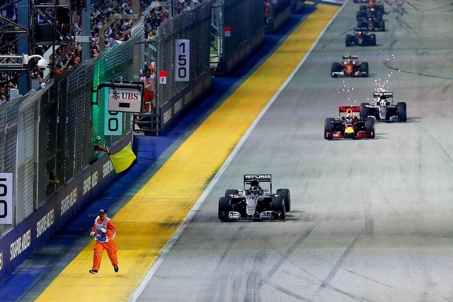 اتومبیلرانی فرمول یک ,