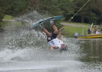 واکنش رئیس فدراسیون انجمن‌های ورزشی به تصاویر خارج از عرف در اسکی روی آب