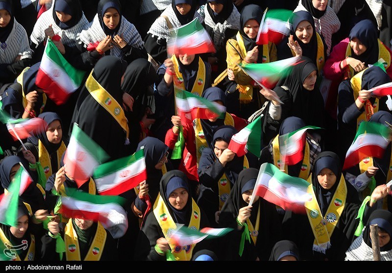 راهپیمایی یوم الله 13 آبان در همدان؛ نمایش پشتیبانی قاطع از نظام و انزجار از دشمنان