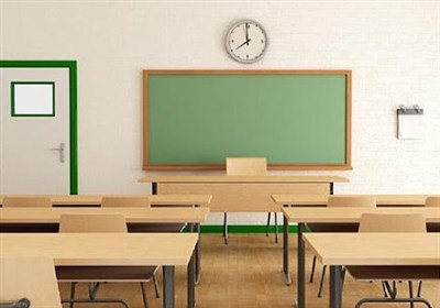 وقتی مدرسه تعطیل شد، معلم چراغ آموزش را به روستا برد