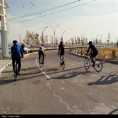 صبح ورزشی قزوین در قاب؛ همایش دوچرخه‌سواری برگزار شد   همایش عمومی دوچرخه‌سواری قزوین با مشارکت فعال