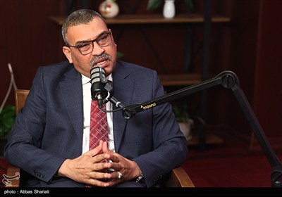 نائب السفير السوداني في إيران لـ تسنيم: بعض الدول تؤجج الحرب وتغذي التمرد في السودان لأطماعها بذهب وشواطئ وموانئ وأراضي السودان