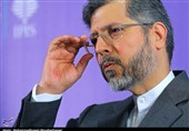 شرکت خطیب زاده در نشست وزرای خارجه پیمان مودت آسه‌آن