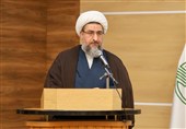انتقاد امام‌جمعه تبریز از فعالیت جزیره‌ای نهادهای فرهنگی