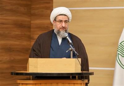 انتقاد امام‌جمعه تبریز از فعالیت جزیره‌ای نهادهای فرهنگی