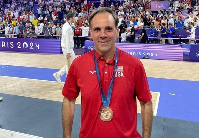 وبر پیشنهاد وسوسه‌کننده تیم ملی والیبال آلمان را رد کرد