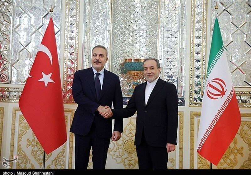 عراقچی: سرکنسولگری ایران در شهر وان افتتاح خواهد شد