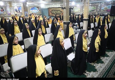 از سرآسیاب تا حسینیه امام(ره)؛ ماجرای شکل‌گیری گروه سرود عماران انقلاب + فیلم