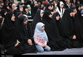 دیدار هزاران نفر از زنان و دختران با رهبر معظم انقلاب