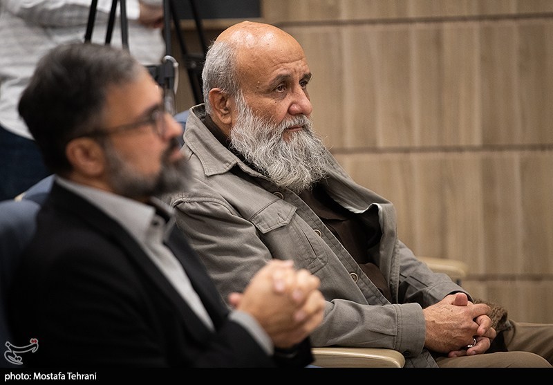 هنرهای تجسمی , پوستر , کاریکاتور , 