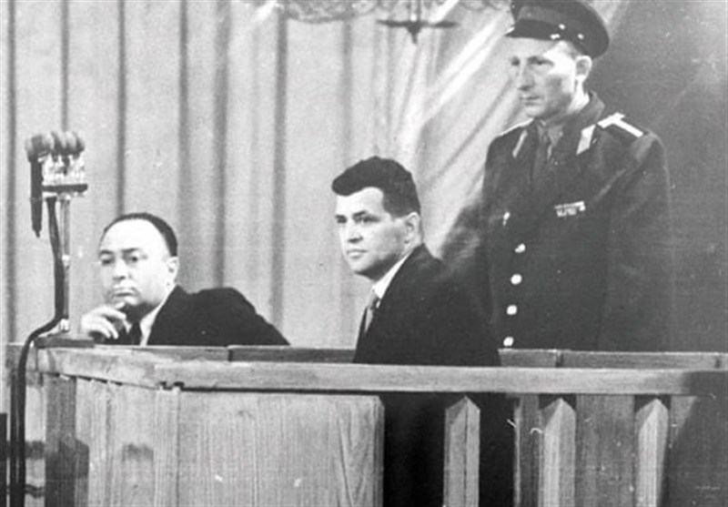 کشور آمریکا , افول آمریکا , مداخله‌های آمریکا در جهان , 