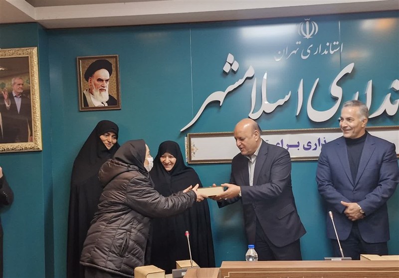 اخبار اسلامشهر , مادر , معاونت امور زنان و خانواده , حضرت زهرا , 