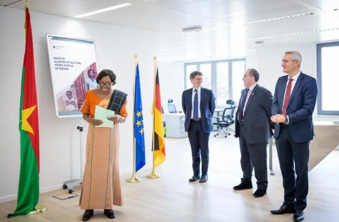 کشور آلمان , قاره آفریقا , 