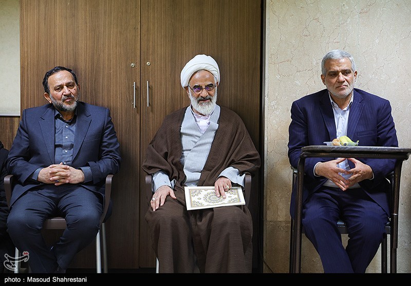 بازدید نماینده ولی فقیه در سپاه پاسداران از خبرگزاری تسنیم