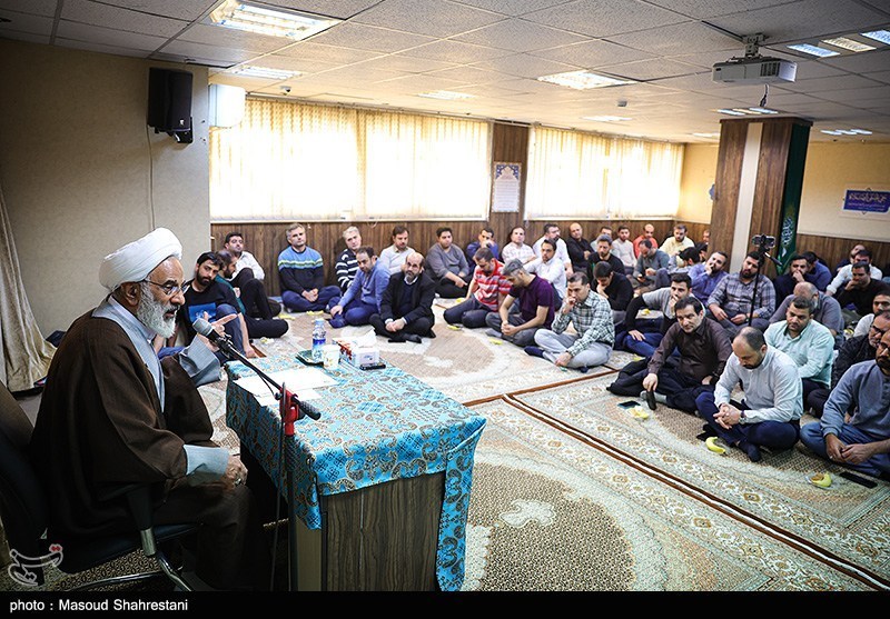 بازدید نماینده ولی فقیه در سپاه پاسداران از خبرگزاری تسنیم