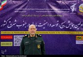 سرلشکر سید یحیی صفوی دستیار و مشاور فرمانده معظم کل قوا در نشست خبری همایش «بسیج، توسعه و امنیت پایدار منطقه جنوب‌شرق کشور»