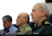 سرلشکر سید یحیی صفوی دستیار و مشاور فرمانده معظم کل قوا در نشست خبری همایش «بسیج، توسعه و امنیت پایدار منطقه جنوب‌شرق کشور»