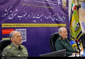 سرلشکر سید یحیی صفوی دستیار و مشاور فرمانده معظم کل قوا در نشست خبری همایش «بسیج، توسعه و امنیت پایدار منطقه جنوب‌شرق کشور»