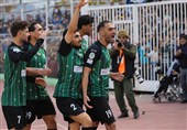 قنبری: فدراسیون باید به فکر قرارداد بازیکنان باشد