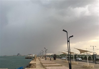 وزش باد شدید بر روی خلیج فارس و مواج شدن سواحل بوشهر