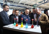 بازدید وزیر دفاع از نمایشگاه ایران‌ساخت/ ایران در عرصه فناوری‌های نو سرآمد است
