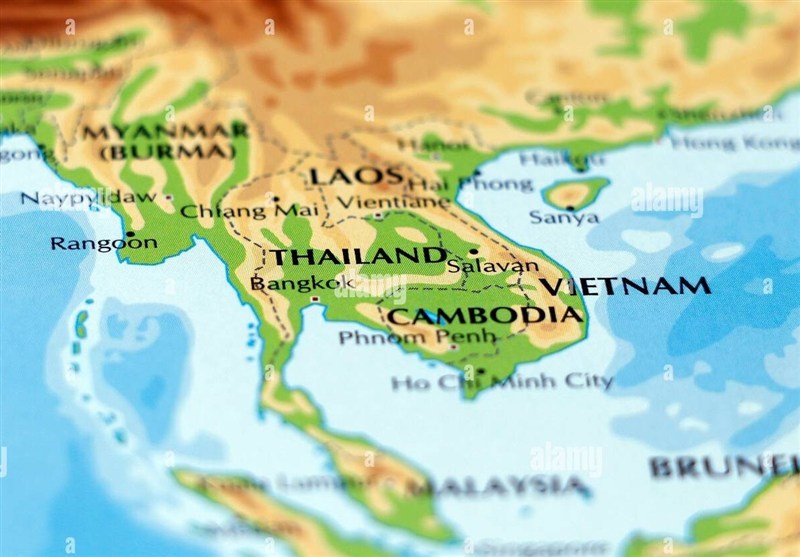 کشور آمریکا , مداخله‌های آمریکا در جهان , افول آمریکا , 