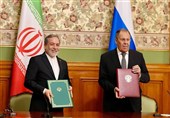 Аракчи и Лавров подписали программу консультаций между министерствами иностранных дел Ирана и России