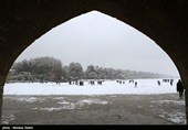 بارش برف در اصفهان