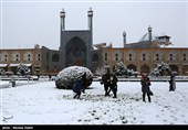 بارش برف در اصفهان