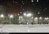 بارش برف در حرم مطهر رضوی