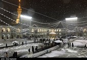 بارش برف در حرم مطهر رضوی