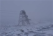 برق هرات در پی بارش شدید برف همچنان وصل نشده است