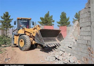 رفع تصرف 70 هکتار زمین دولتی و الحاق 66 هکتار به محدوده شهرهای اردستان