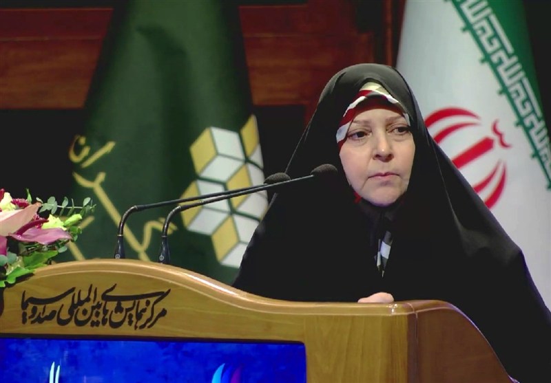 معاون وزیر اقتصاد: سیاست مسیر توسعه را تعیین می‌کند نه الگوهای انتزاعی اقتصاد