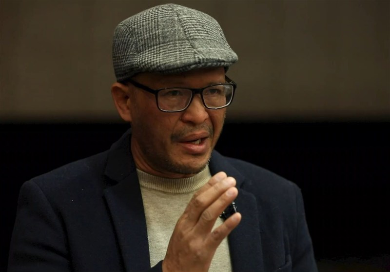 استاد فیلیپینی: اندیشه آیت‌الله خامنه‌ای نجات‌بخش جهان از الگوی غربی است