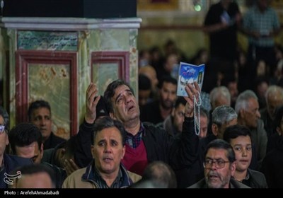 احیا لیله‌الرغائب در آستان امامزاده هلال بن علی(ع)+تصاویر