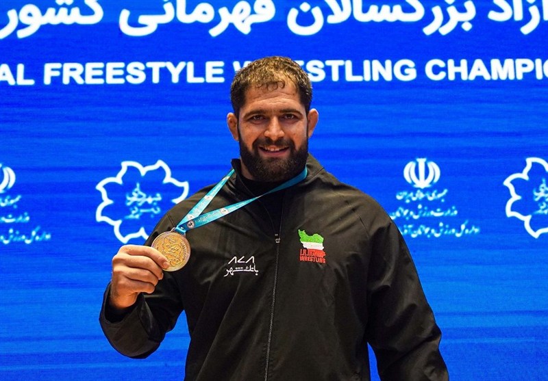 جان‌محمدزاده: با دعای پدر و مادر و حمایت مردم قهرمان شدم