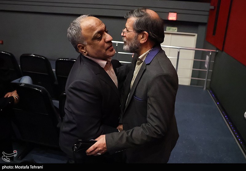 اکران اختصاصی مستند خودم می‌بینم