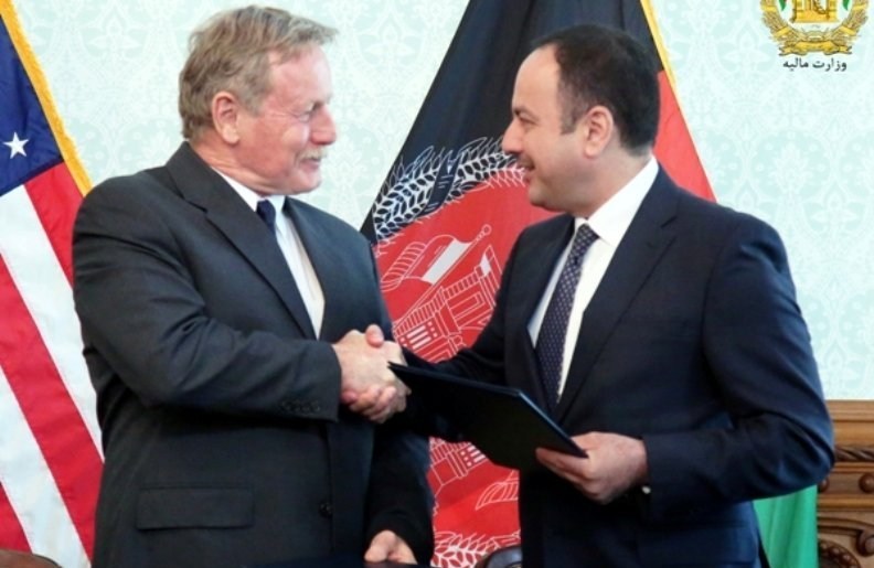 کشور افغانستان , کشور میانمار , کشور آمریکا ,