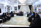 دیدار 10 فرزند شهید با استاندار خراسان جنوبی+ عکس