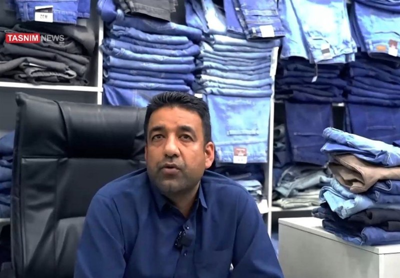 کسبه زاهدان معترض اما پای کار ایران