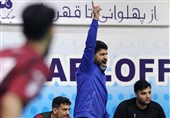سرمربی پالایش نفت: نگذاشتم بازیکن خاطی تمرین کند/ شیشه رختکن را شکستند