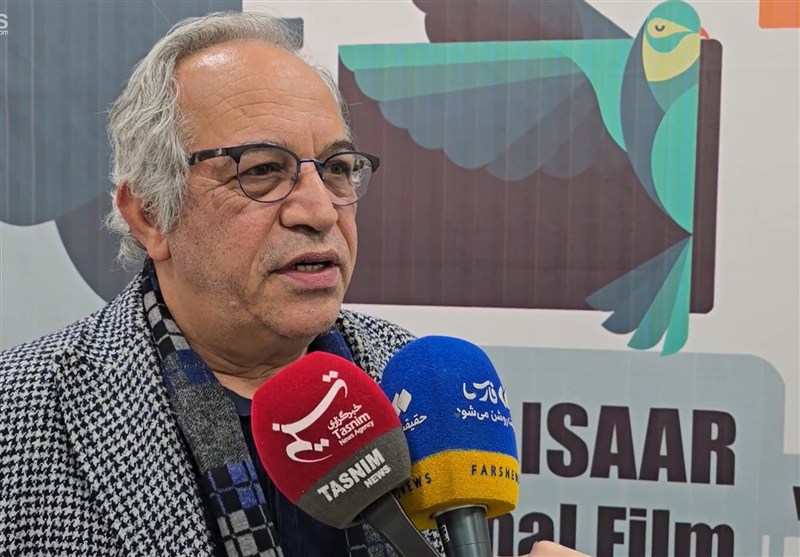 فیلم‌سازان به سمت تولید آثار با مضامین انسانی هدایت شوند